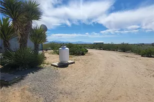 5397 N Cordes Rd, Golden Valley, AZ 86413 - Photo 27