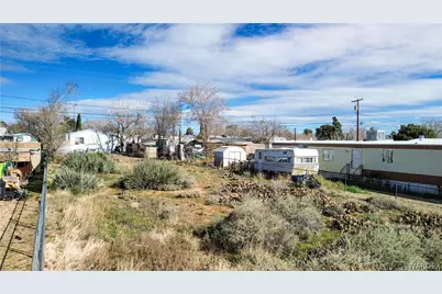 2391 E Thompson Avenue, Kingman, AZ 86409 - Photo 13
