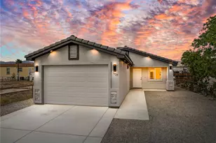 1927 Granada Ct, Bullhead City, AZ 86442 - Photo 1
