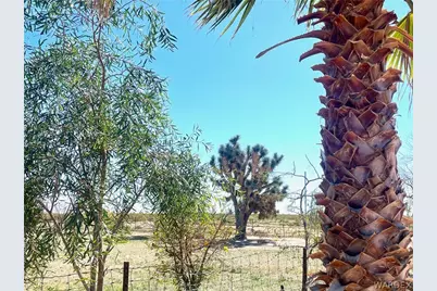 21477 S Sundance Kid Road, Yucca, AZ 86438 - Photo 59