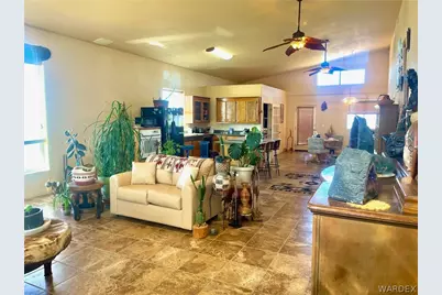 21477 S Sundance Kid Road, Yucca, AZ 86438 - Photo 11