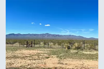 21477 S Sundance Kid Road, Yucca, AZ 86438 - Photo 55