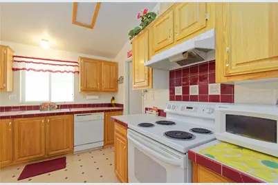 49566 Topaz Avenue, Quartzsite, AZ 85346 - Photo 13