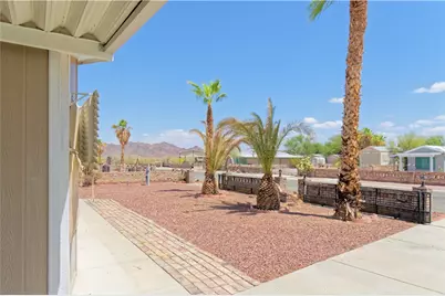 49566 Topaz Avenue, Quartzsite, AZ 85346 - Photo 29