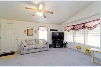 49566 Topaz Avenue, Quartzsite, AZ 85346 - Photo 7