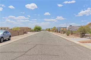 49566 Topaz Ave, Quartzsite, AZ 85346 - Photo 33