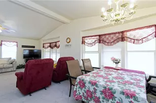 49566 Topaz Ave, Quartzsite, AZ 85346 - Photo 9