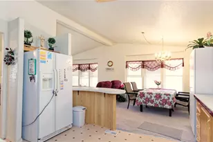 49566 Topaz Ave, Quartzsite, AZ 85346 - Photo 13