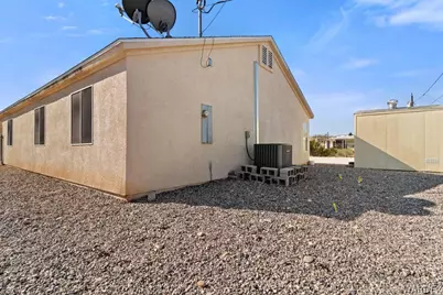 941 Sandy Beach Drive, Bullhead City, AZ 86442 - Photo 33