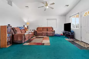 941 Sandy Beach Dr, Bullhead City, AZ 86442 - Photo 5