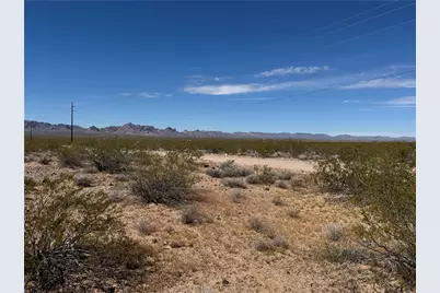 215-08-005A Aquarius Drive #810, Golden Valley, AZ 86413 - Photo 1