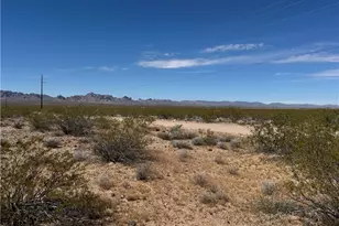 215-08-005A Aquarius Dr, Golden Valley, AZ 86413 - Photo 1