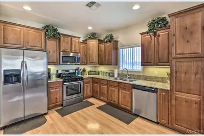1800 Riverside Drive, Bullhead City, AZ 86442 - Photo 13