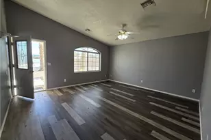 5119 S Amber Sands Dr, Fort Mohave, AZ 86426 - Photo 5