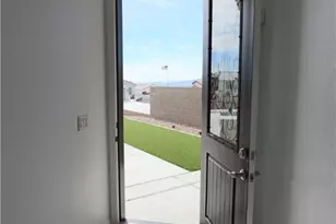 3383 Sunbeam Dr, Bullhead City, AZ 86429 - Photo 5