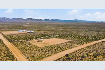 6490 W Hermit Drive, Golden Valley, AZ 86413 - Photo 5