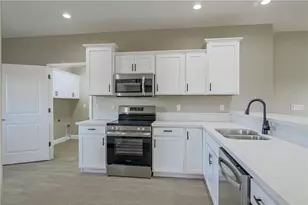 5104 S Antelope Dr, Fort Mohave, AZ 86426 - Photo 11