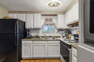 2212 E Cabot Dr, Mohave Valley, AZ 86440 - Photo 9