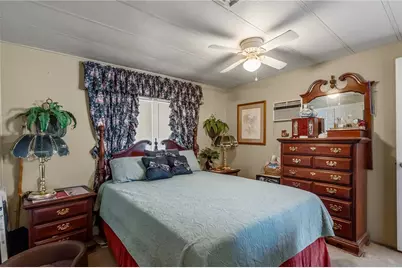 2212 E Cabot Drive, Mohave Valley, AZ 86440 - Photo 25