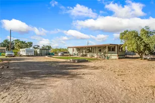 2212 E Cabot Dr, Mohave Valley, AZ 86440 - Photo 3