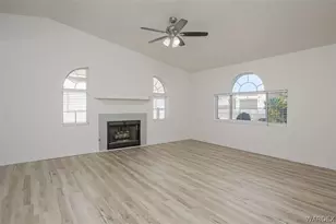 8063 S Carob Dr, Mohave Valley, AZ 86440 - Photo 13