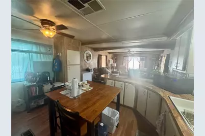 4289 Az-68 #15, Golden Valley, AZ 86413 - Photo 17