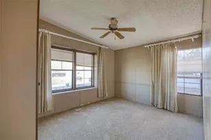 1924 Montclair Dr, Bullhead City, AZ 86442 - Photo 3