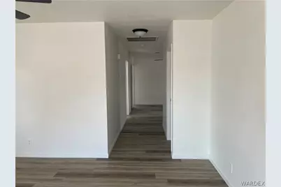 1820 Riverside Drive, Bullhead City, AZ 86442 - Photo 11