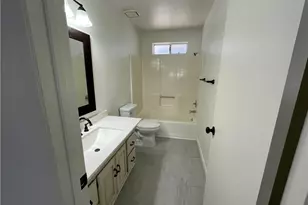 1820 Riverside Dr, Bullhead City, AZ 86442 - Photo 25