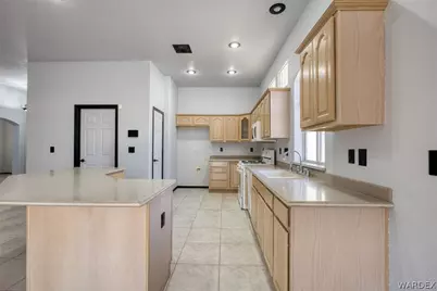2922 Ladera Drive, Bullhead City, AZ 86429 - Photo 7