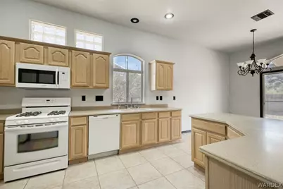 2922 Ladera Drive, Bullhead City, AZ 86429 - Photo 9
