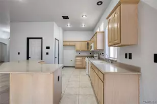 2922 Ladera Dr, Bullhead City, AZ 86429 - Photo 7