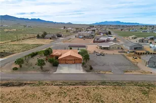 7472 E Sawmill Dr, Kingman, AZ 86401 - Photo 3