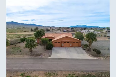7472 E Sawmill Drive, Kingman, AZ 86401 - Photo 1