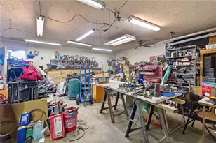 2075 Kingston Dr, Bullhead City, AZ 86442 - Photo 13