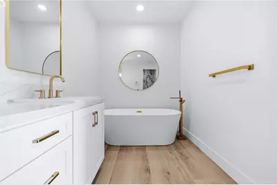 572 E Border Lane, Mohave Valley, AZ 86440 - Photo 27