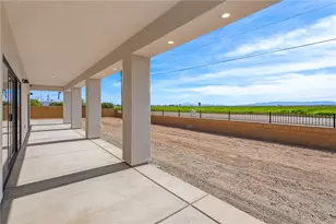 572 E Border Ln, Mohave Valley, AZ 86440 - Photo 53