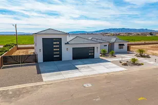 572 E Border Ln, Mohave Valley, AZ 86440 - Photo 63