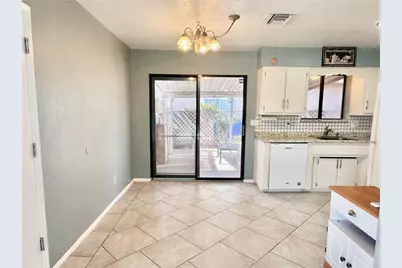 2305 E Carver Avenue, Kingman, AZ 86409 - Photo 9