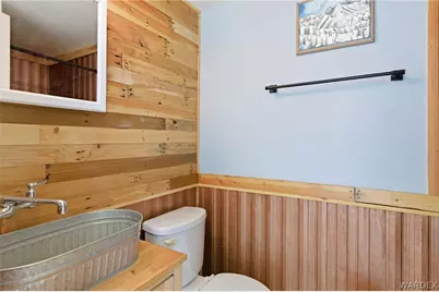 6153 W Collins Drive, Golden Valley, AZ 86413 - Photo 19