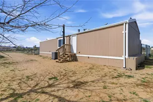 6153 W Collins Dr, Golden Valley, AZ 86413 - Photo 7