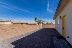 370 Riverfront Dr, Bullhead City, AZ 86442 - Photo 35