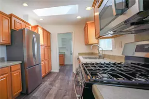 8996 W Palo Verde Rd, Dolan Springs, AZ 86441 - Photo 5