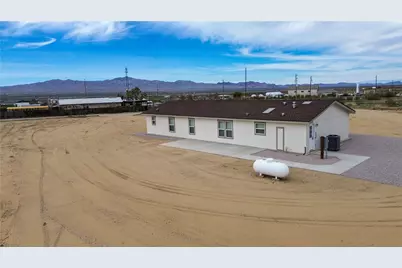 8996 W Palo Verde Road, Dolan Springs, AZ 86441 - Photo 39