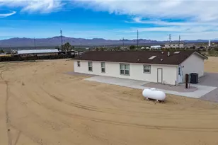 8996 W Palo Verde Rd, Dolan Springs, AZ 86441 - Photo 39