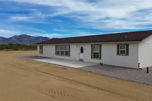 8996 W Palo Verde Rd, Dolan Springs, AZ 86441 - Photo 35