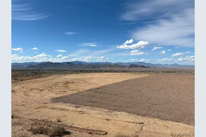 8054 E Darius Drive, Kingman, AZ 86401 - Photo 5