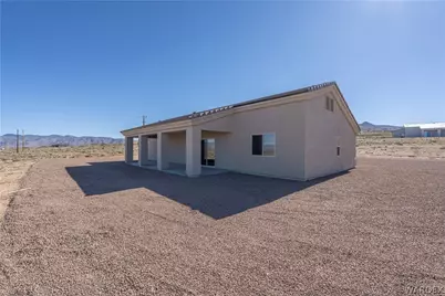 8054 E Darius Drive, Kingman, AZ 86401 - Photo 9