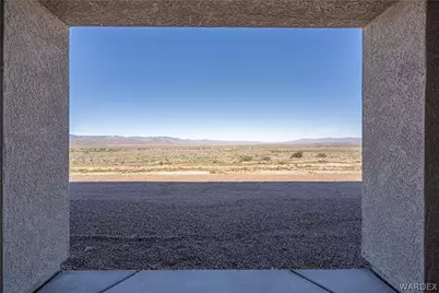 8054 E Darius Drive, Kingman, AZ 86401 - Photo 13