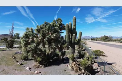 3008 W McConnico Road, Golden Valley, AZ 86413 - Photo 21